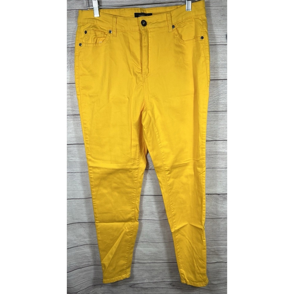 NWT‎ Ashley Stewart Women's Yellow Skinny Jeans Size 14